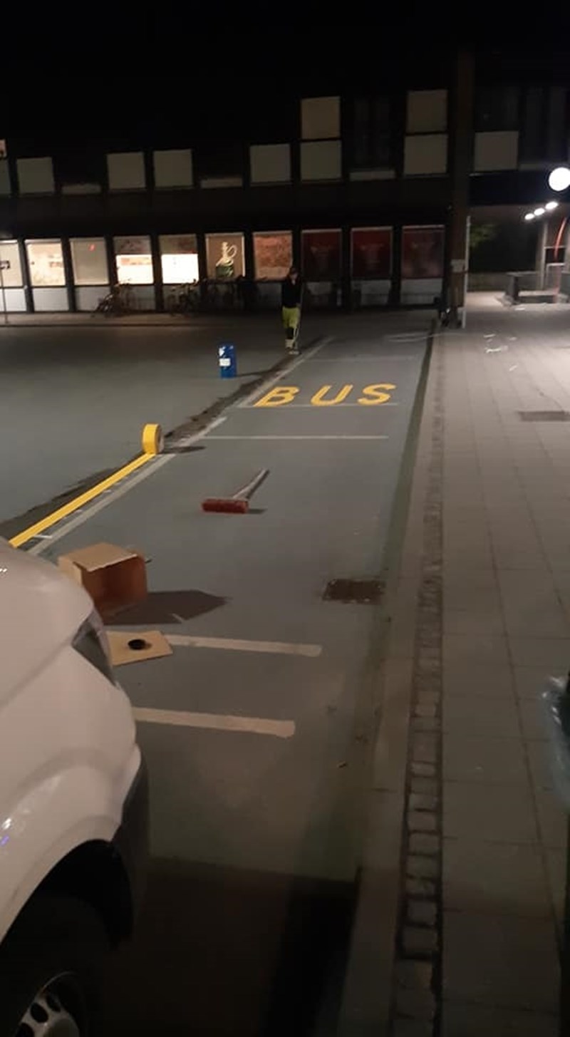 Udlejning af mandskab til nedgravning af kabel, betonarbejde, gravearbejde, kloakarbejde og brolægning på hele Sjælland