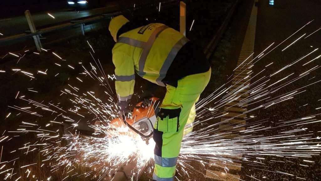 Udlejning af mandskab til nedgravning af kabel, betonarbejde, gravearbejde, kloakarbejde og brolægning på hele Sjælland