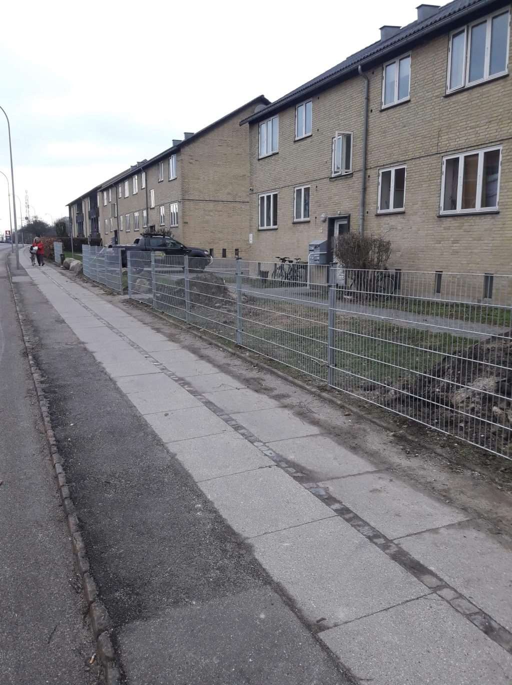 Udlejning af mandskab til nedgravning af kabel, betonarbejde, gravearbejde, kloakarbejde og brolægning på hele Sjælland