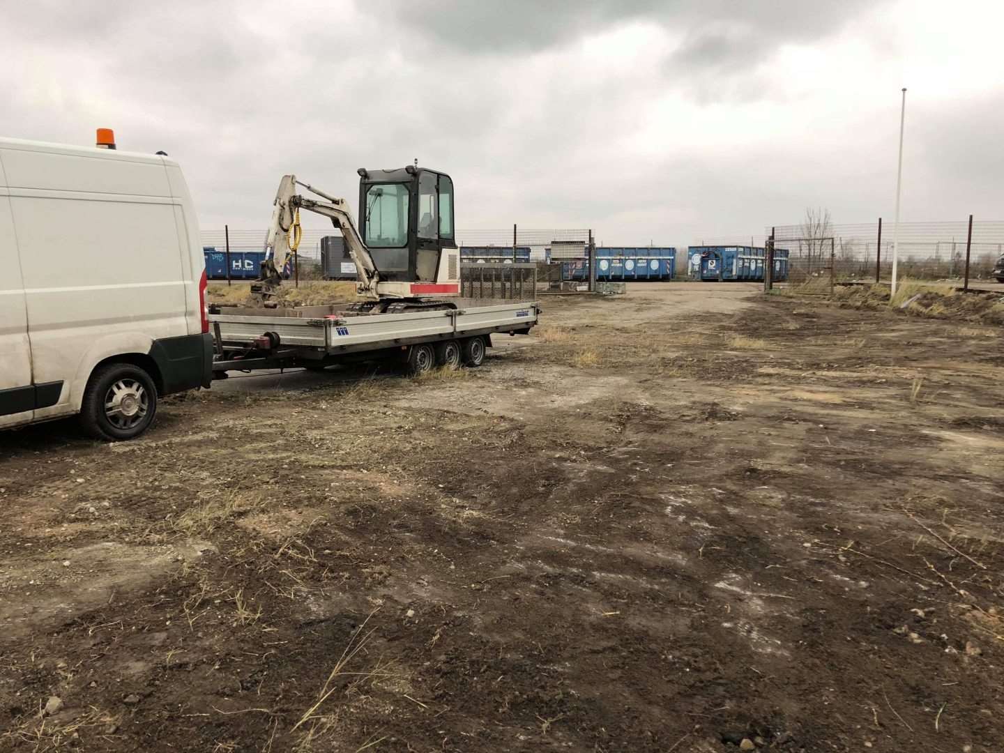 Udlejning af mandskab til nedgravning af kabel, betonarbejde, gravearbejde, kloakarbejde og brolægning på hele Sjælland